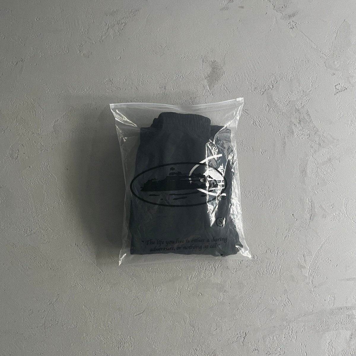 'Alcatraz' Tracksuit Black/White - Style Outlet