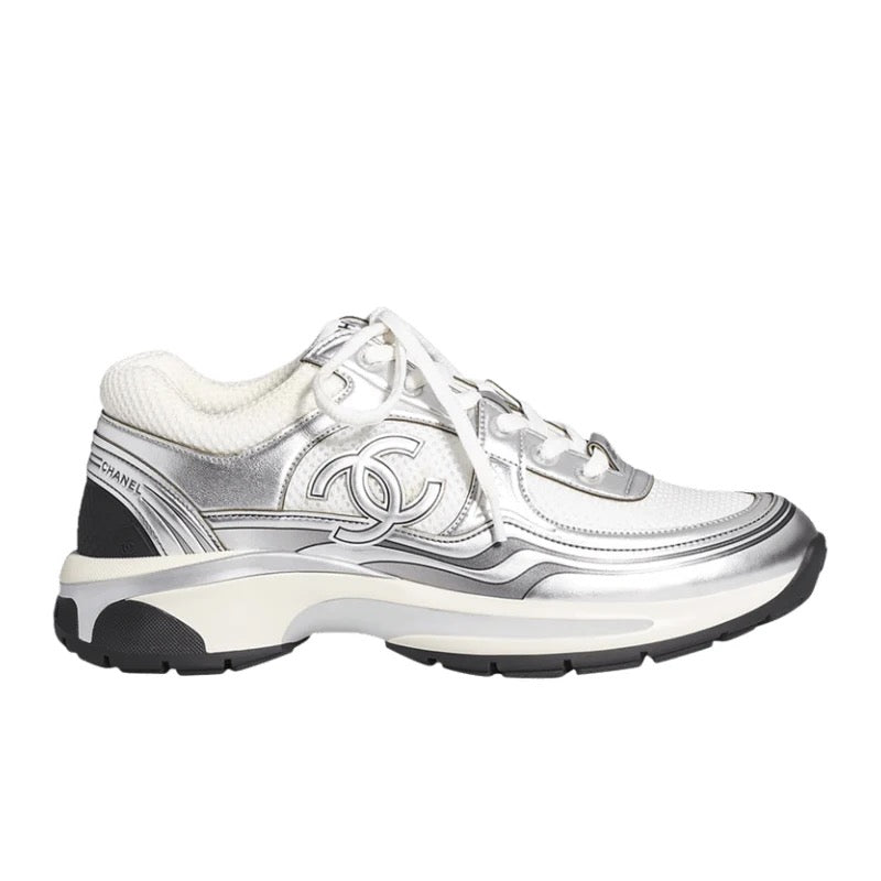 'CC' Runner Sneaker - Style Outlet