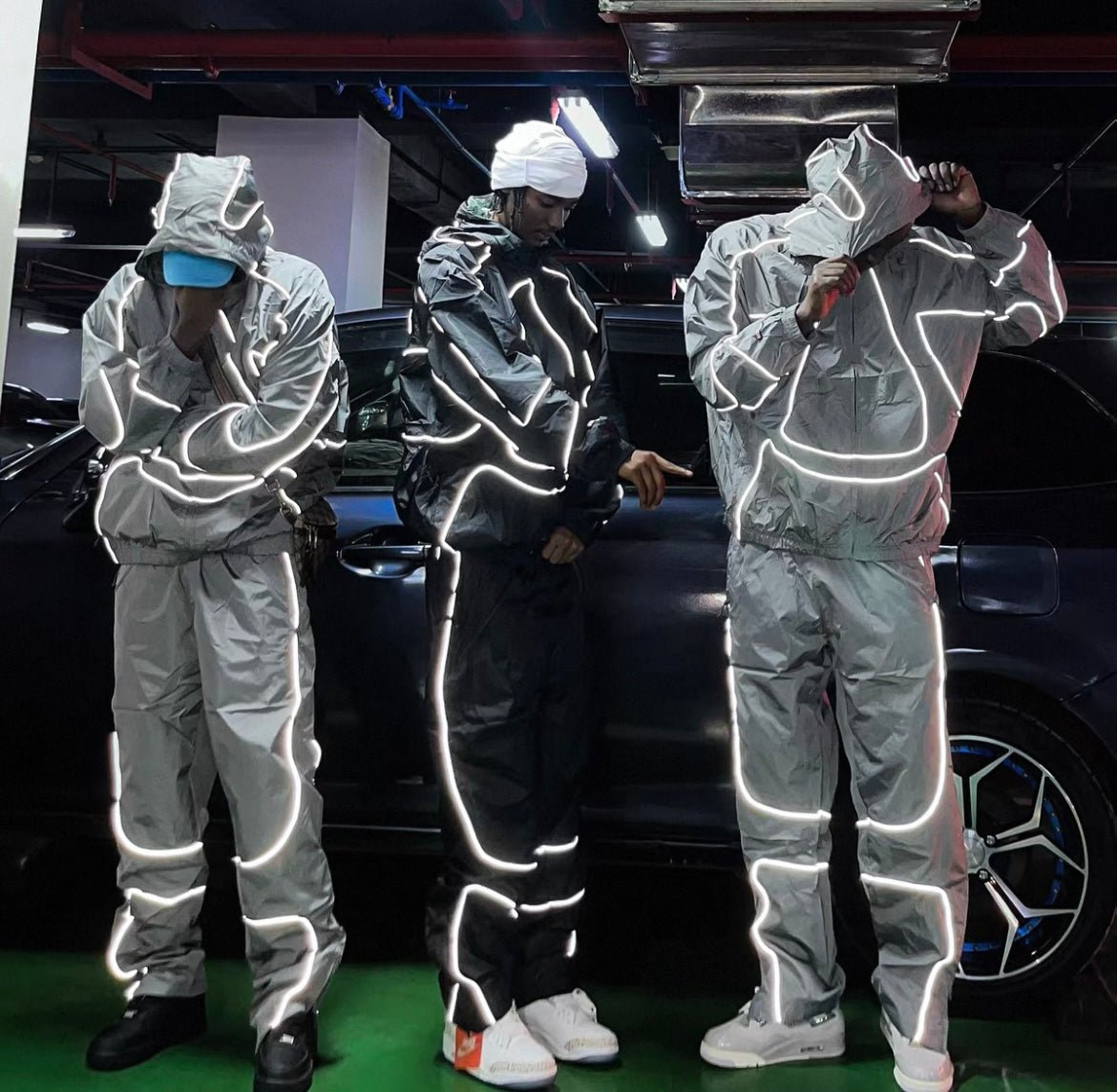 "CORTZ" Glowing Tracksuit - Style Outlet