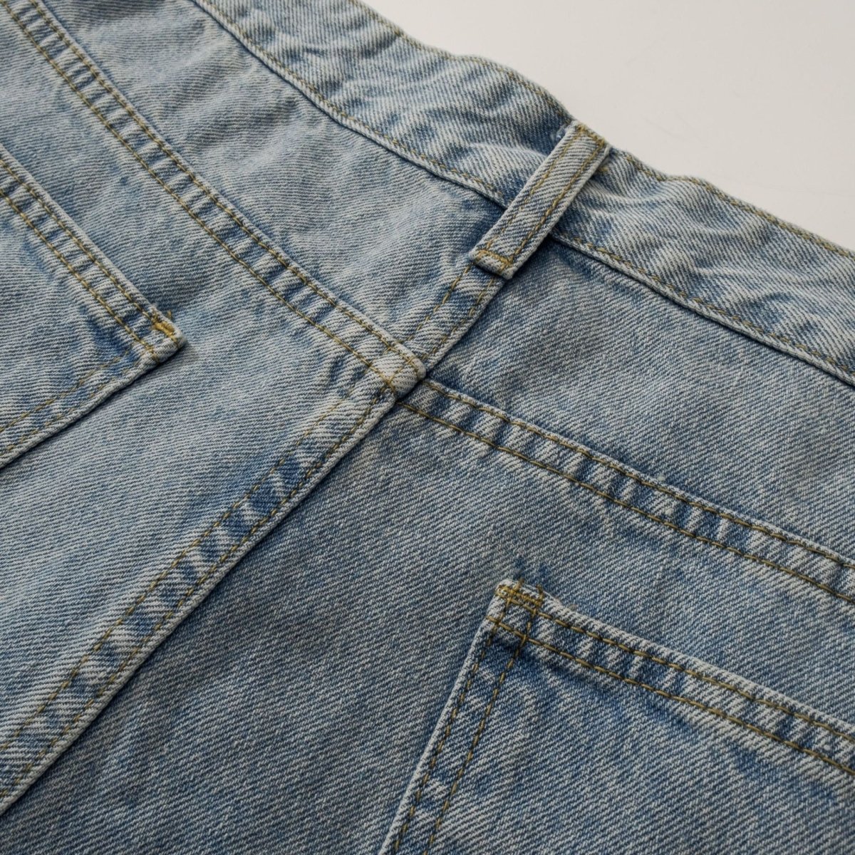 Flared Jeans - Style Outlet