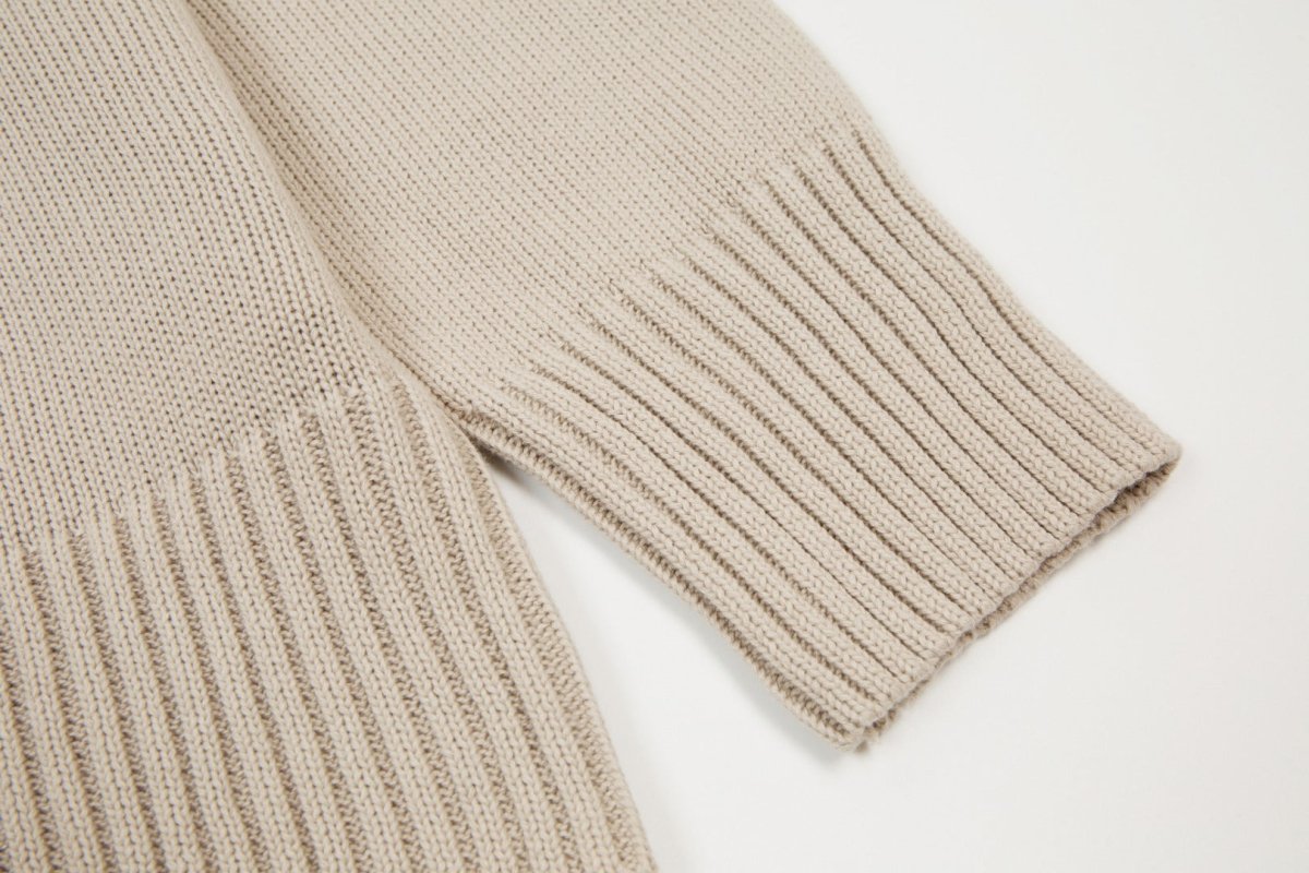 'Heart' - Sweater - Style Outlet