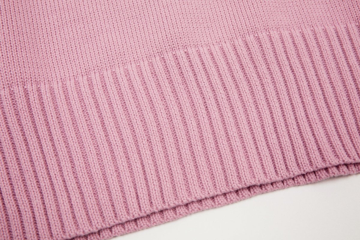 'Heart' - Sweater - Style Outlet