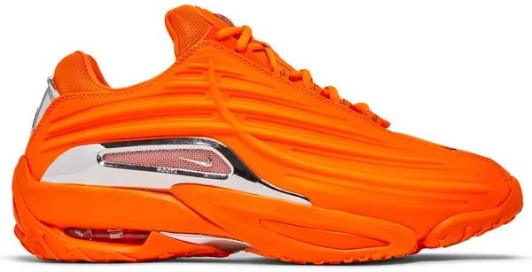 'Hot Step' Sneaker - Style Outlet