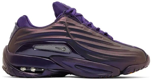 'Hot Step' Sneaker - Style Outlet