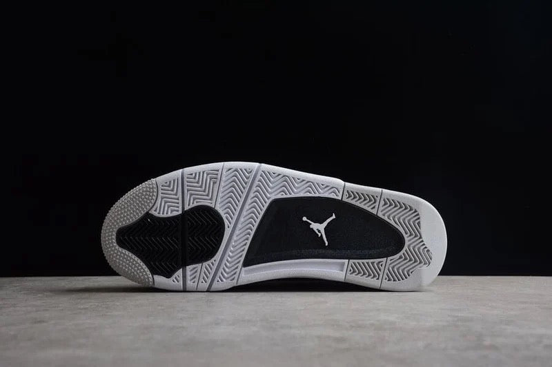 'J4' Tactical Black - Style Outlet