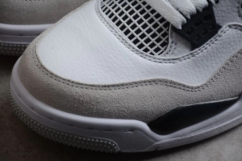 'J4' Tactical Black - Style Outlet