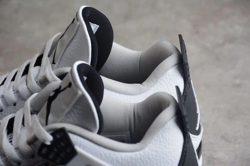 'J4' Tactical Black - Style Outlet